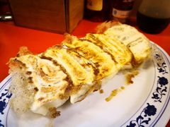 煎饺子-拉面莊夢語＆中华料理八椿