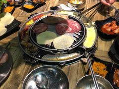-哈哈碳都·牛肋条无限自助烤肉(台江万达店)