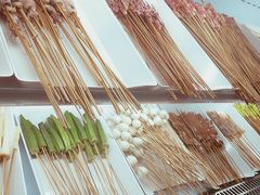 -马路边边串串香形象店(磐石路店)