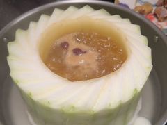 -得意咚瓜·顺德鱼生·冬瓜火锅(深圳首店)