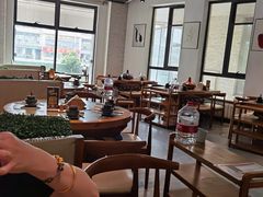 大堂-贰重天冰煮羊自助火锅(东坝店)