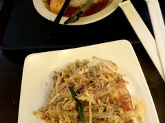 炒粿条-马来西亚美食街