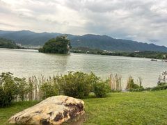 -星湖旅游景区七星岩