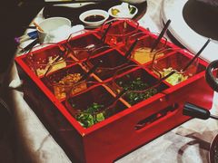 -ONE FULL 古董港式海鲜火锅