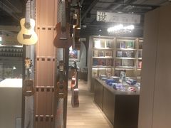 -光海书局(南京东路第一百货店)