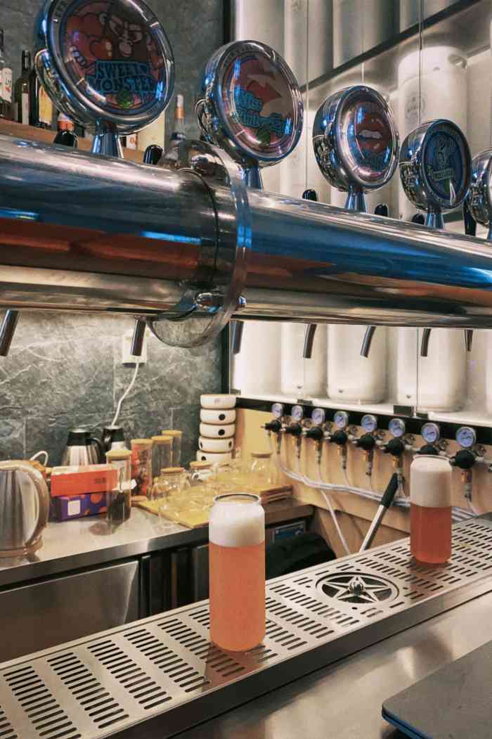 beer x lab 精酿酒吧(徐汇绿地缤纷城店)-"橙味赛松闻起来满满的橙子