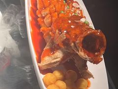 -吴越荣记苏州菜·松鼠桂鱼 100% 活鱼现做(月光码头店)