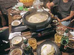 -汤宴·参须肚包鸡(南京路店)