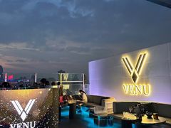 -VENU+海景酒廊