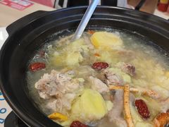 -松哥油焖大虾.小龙虾.黑鸭煲(海岸城店)