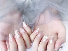 -群丽化妆摄影美甲纹绣培训学校