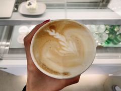 拿铁-AHAVA·Fang Baking Studio