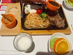 -豪享来(我格广场店)