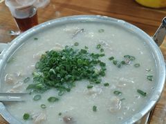 -洲心明记烧肉大粥(总店)