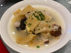 三鲜肉皮汤-侬佳蒸菜馆(听潮店)