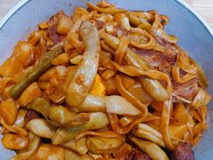 -内蒙焖面大盆骨餐馆(山大路店)