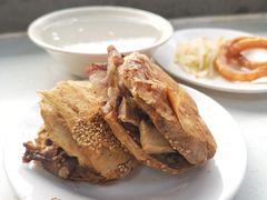 烧饼夹肉-老磁器口豆汁店(天坛店)