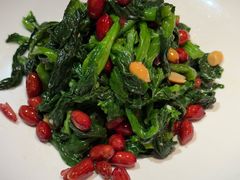 花仁菜心-辣尚瘾·烤鱼·新川菜(交大直营店)