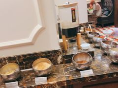 -一哥澳门豆捞 · 十七年经典澳门火锅(四季天地店)
