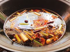 -忆乡情铁锅炖鱼饭店(延庆店)