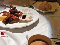 招牌红烧乳鸽-太平馆西餐厅(北京路店)