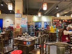 大堂-肖肖酸萝卜鱼火锅(总店)