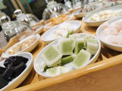 -阮大兴糕团(杭州西湖银泰百货店)