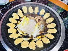 -边江铁锅炖鱼(振八街店)