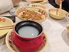 -周真真南昌拌粉·瓦罐汤(敦化路店)