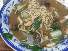-何太太馄饨面铺(大浒东苑店)