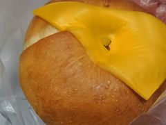 罗勒熏鸡贝果-tuan woodfire kitchen(锦绣坊店)