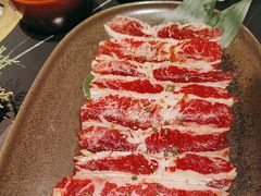 -山川小町·极番烧肉(新地假日广场店)