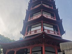 -绳金塔