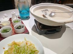 大砂锅炖鱼头汤-丹江渔村(望京店)