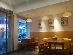 -邻家小馆(银都店)