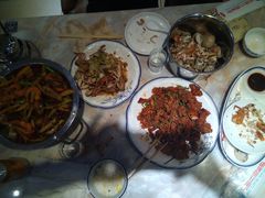 -小鱼儿海鲜港(新村十区店)