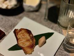 -穹六人间 people 6(岳阳路店)