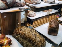 -汉柏麦香德国面包房(海信店)