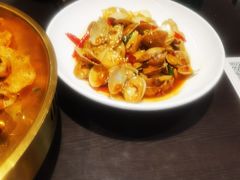 -川流不息·地道川菜·小龙虾(松东路店)