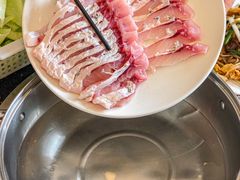 -正能量脆肉鲩火锅