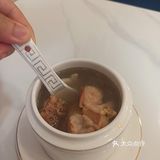 美味炖汤与特色菜的完美结合