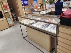 -吴良材眼镜(美罗城店)