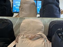 -广州周大福金融中心