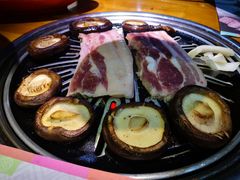 厚切五花肉-老炉家木炭烤肉(长江国际店)