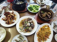 -鑫鸿达·海鲜闽菜热炒小馆(中山路店)