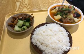 Tomato Crispy Meat Rice