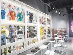 -sth more(会展航洋城店)