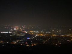 -紫金山山顶公园