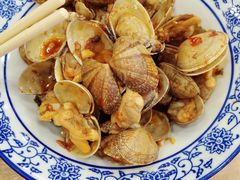 油焖花甲-江城燕子大排档(江汉路步行街店)