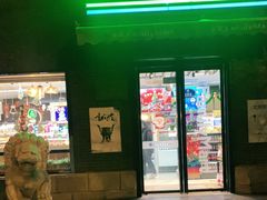 -全家便利店(王府井大街店)